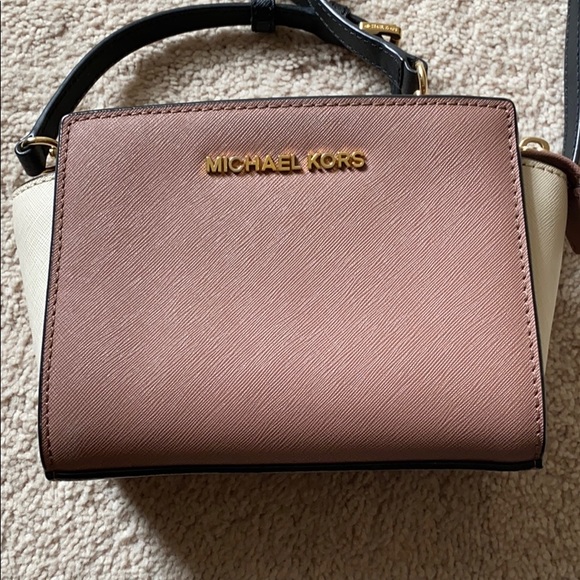 Michael kors side bag - Picture 2 of 7